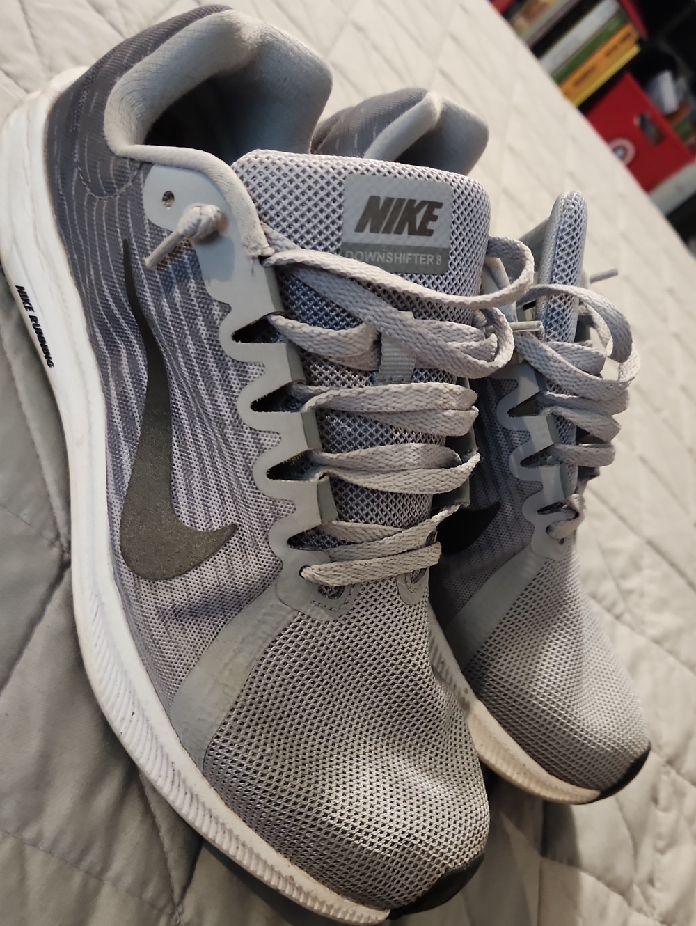 Nike Men's Athletic Running Shoes - Light Gray